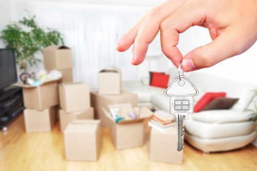 Packing and transport support for commercial moves in Barnet